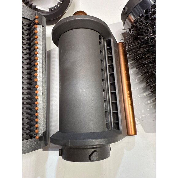 Dyson Airwrap Complete Styler With Attachments & Leather Case - Preowned - Picture 6 of 16